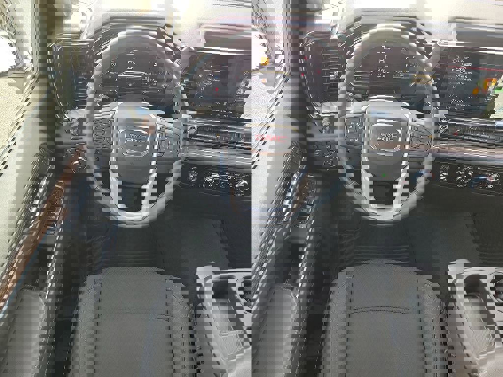 Used 2023 GMC Sierra 1500 Elevation image 14