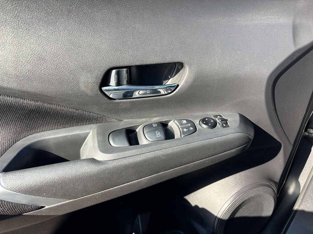 Certified 2023 Nissan Kicks SV image 15