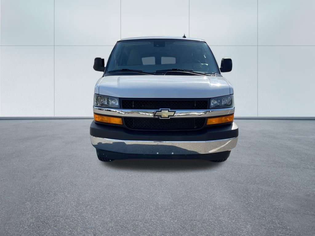 Used 2023 Chevrolet Express 3500 LT w/ LT Preferred Equipment Group image 3