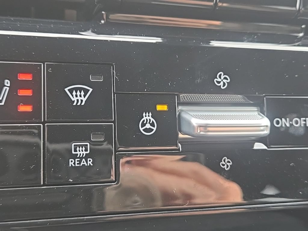 New 2026 Nissan Armada PRO-4X AWD/4WD image 23