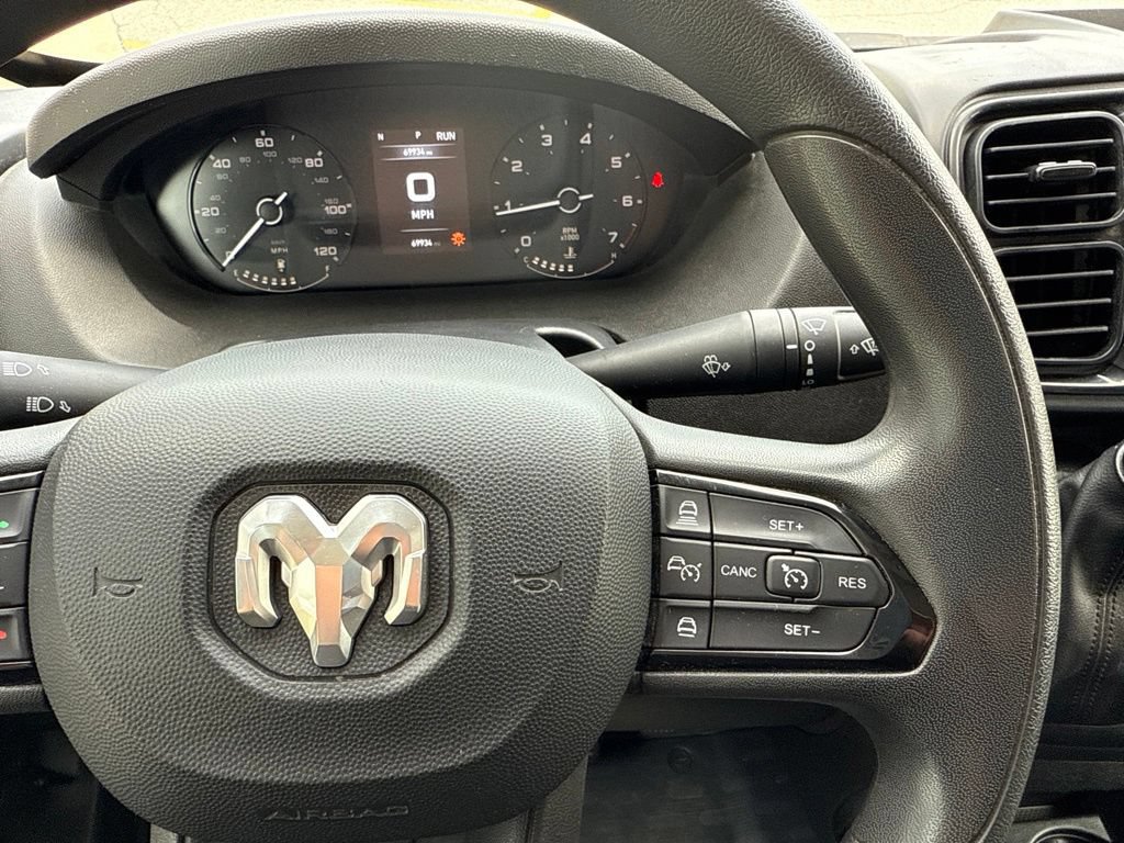 Used 2025 RAM ProMaster 2500 w/ Convenience Group FWD image 25