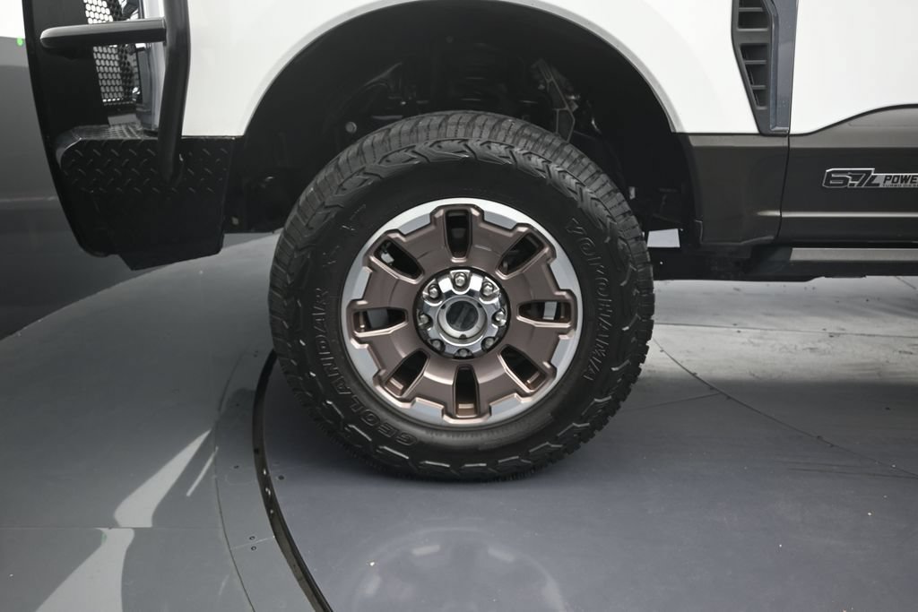 Used 2024 Ford F250 King Ranch AWD/4WD image 9