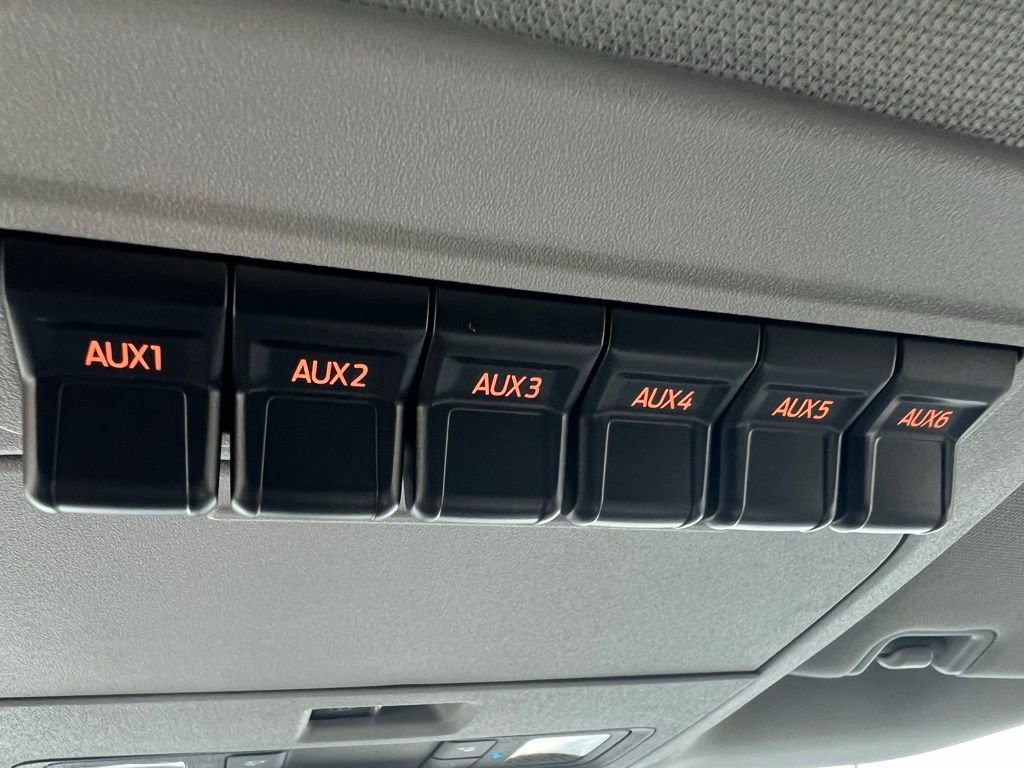 New 2026 Ford F450 XL w/ XL Chrome Package image 31