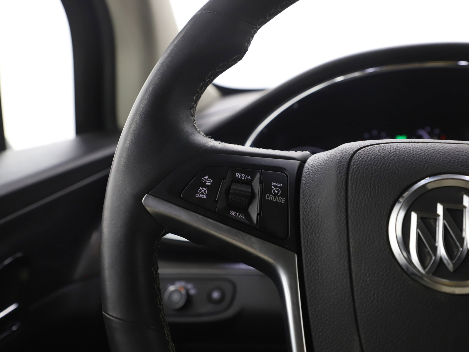 Used 2019 Buick Encore Essence w/ Safety Package II image 24