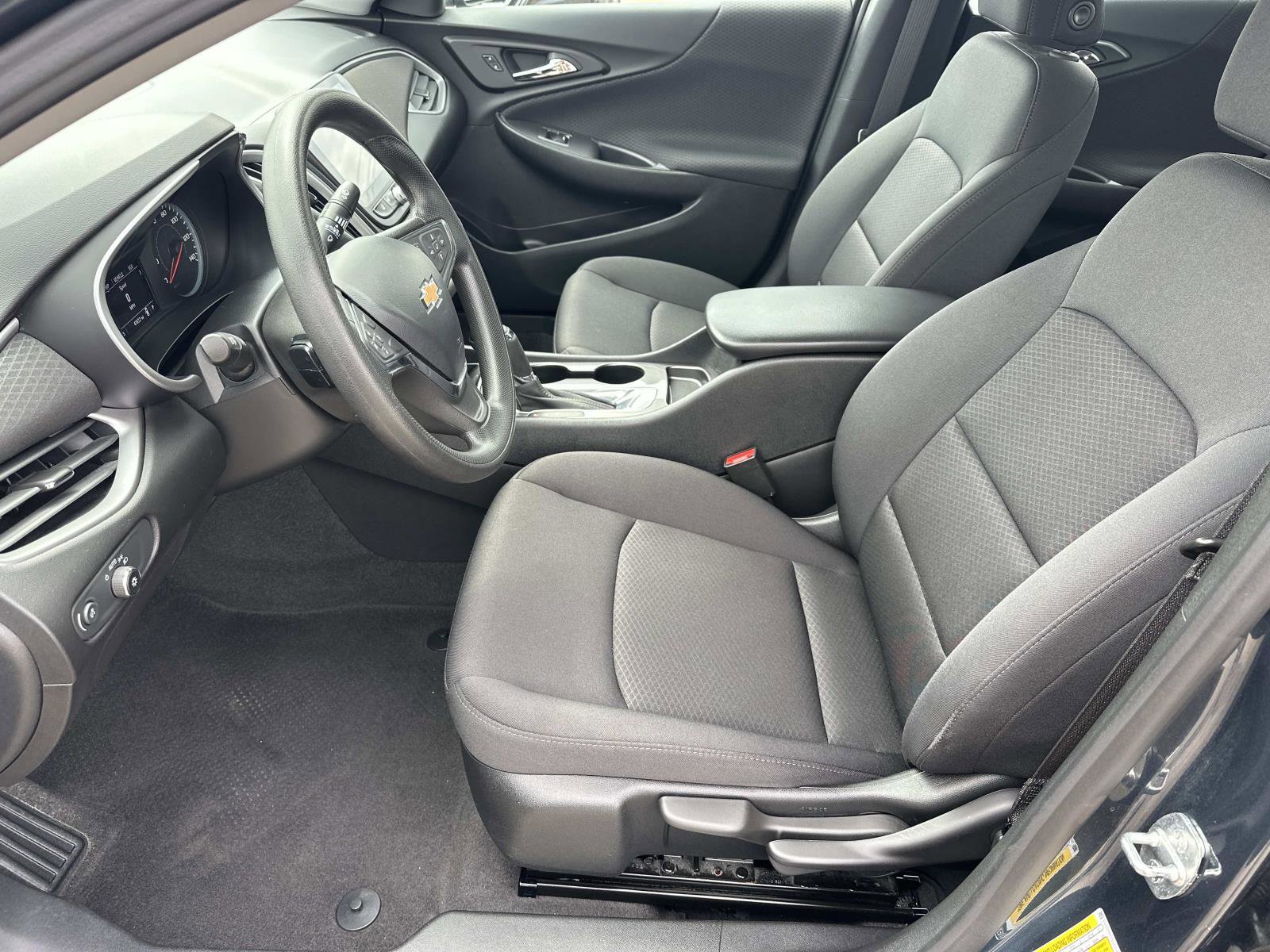 Certified 2020 Chevrolet Malibu LS FWD image 18