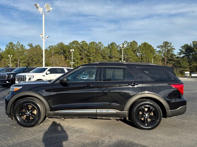 Used 2020 Ford Explorer XLT w/ Class III Trailer Tow Package image 6