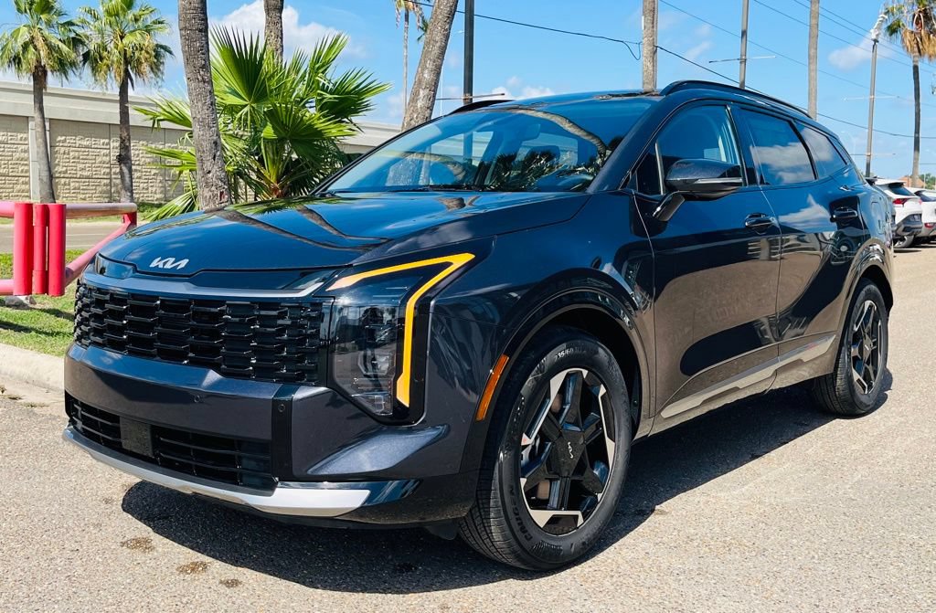 New 2026 Kia Sportage SX FWD image 9