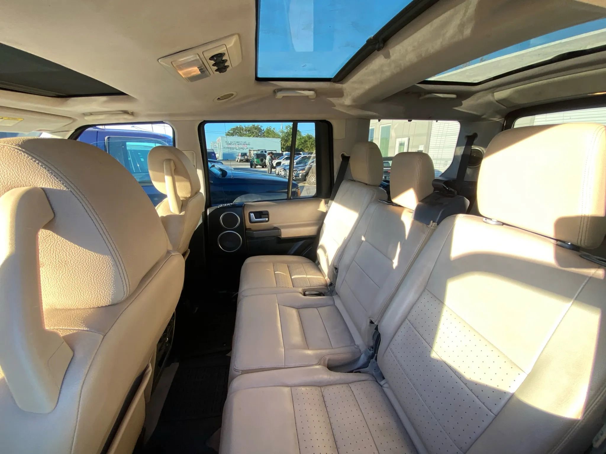 Used 2005 Land Rover LR3 SE image 10