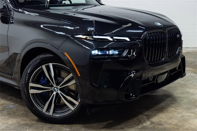 New 2026 BMW X7 M60i image 7