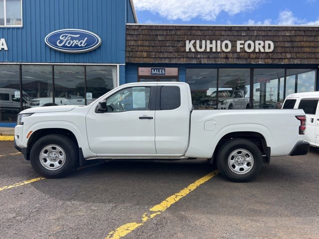 Used 2022 Nissan Frontier S RWD image 2