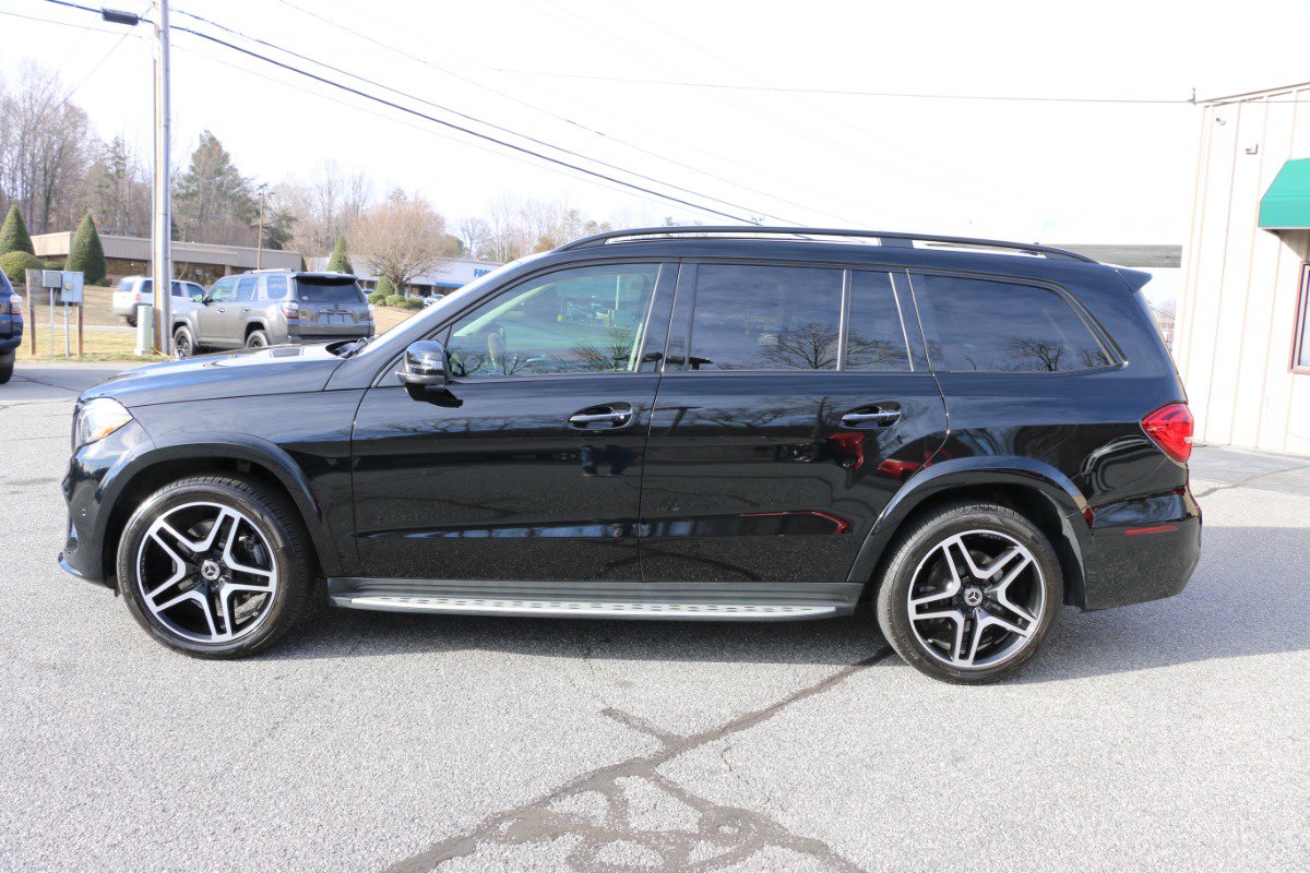 Used 2019 Mercedes-Benz GLS 550 4MATIC image 2