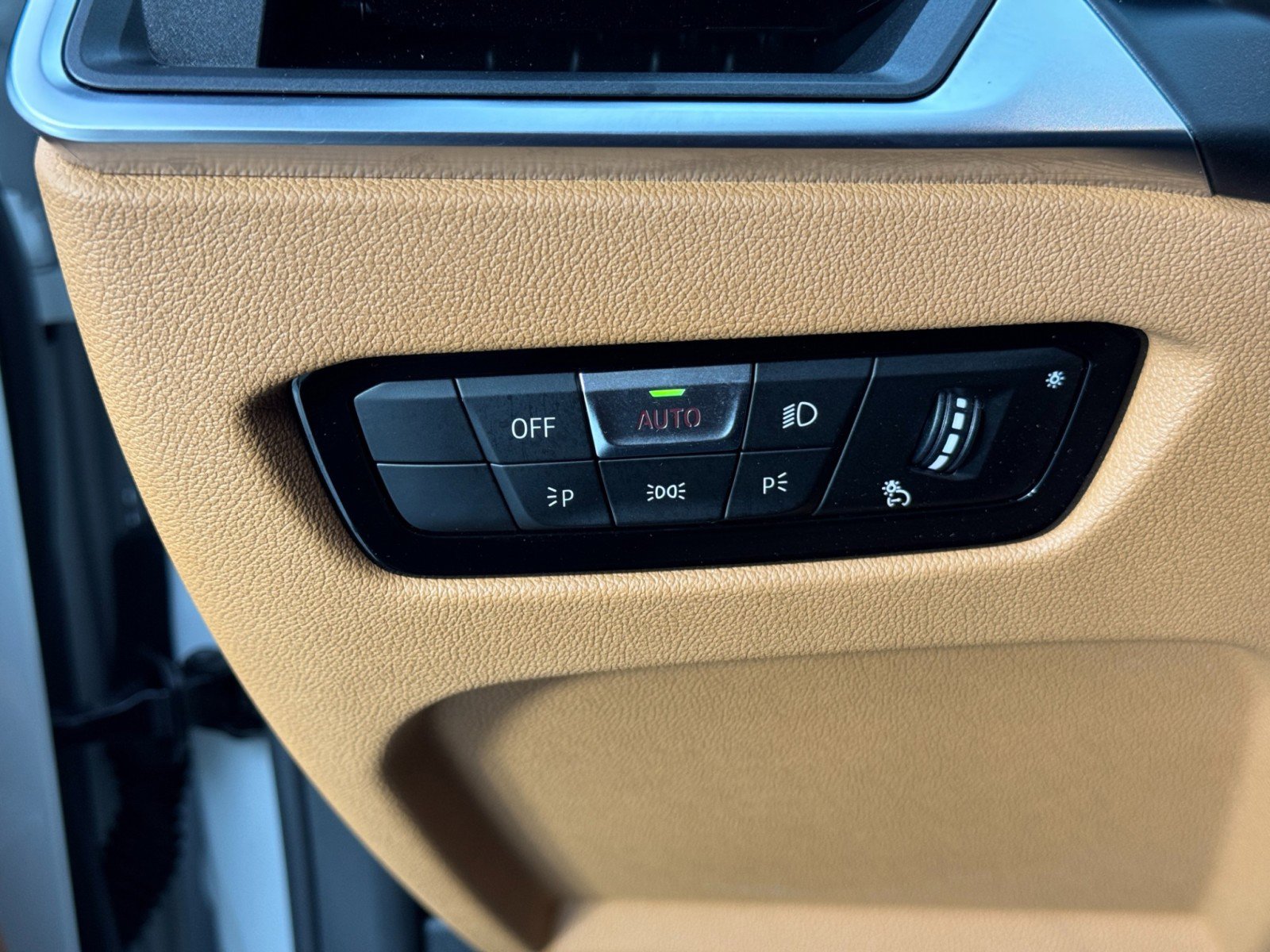 Used 2023 BMW i4 eDrive35 image 18