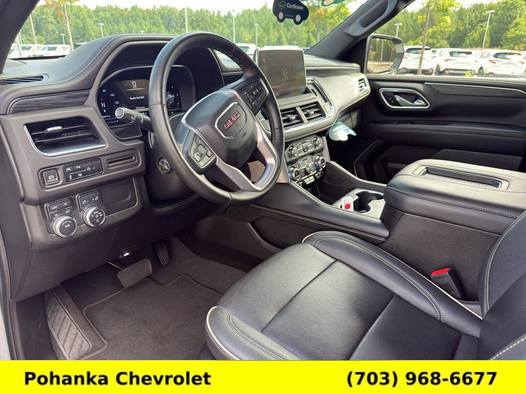 Certified 2023 GMC Yukon SLT w/ SLT Luxury Package AWD/4WD image 18