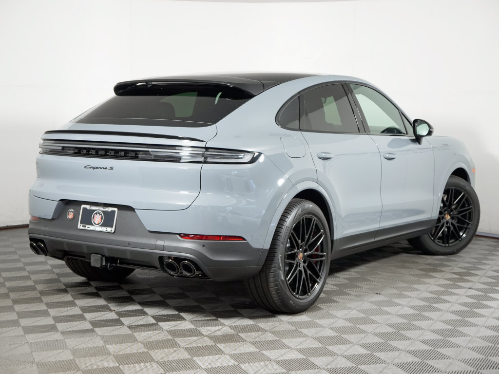 New 2026 Porsche Cayenne S AWD/4WD image 7