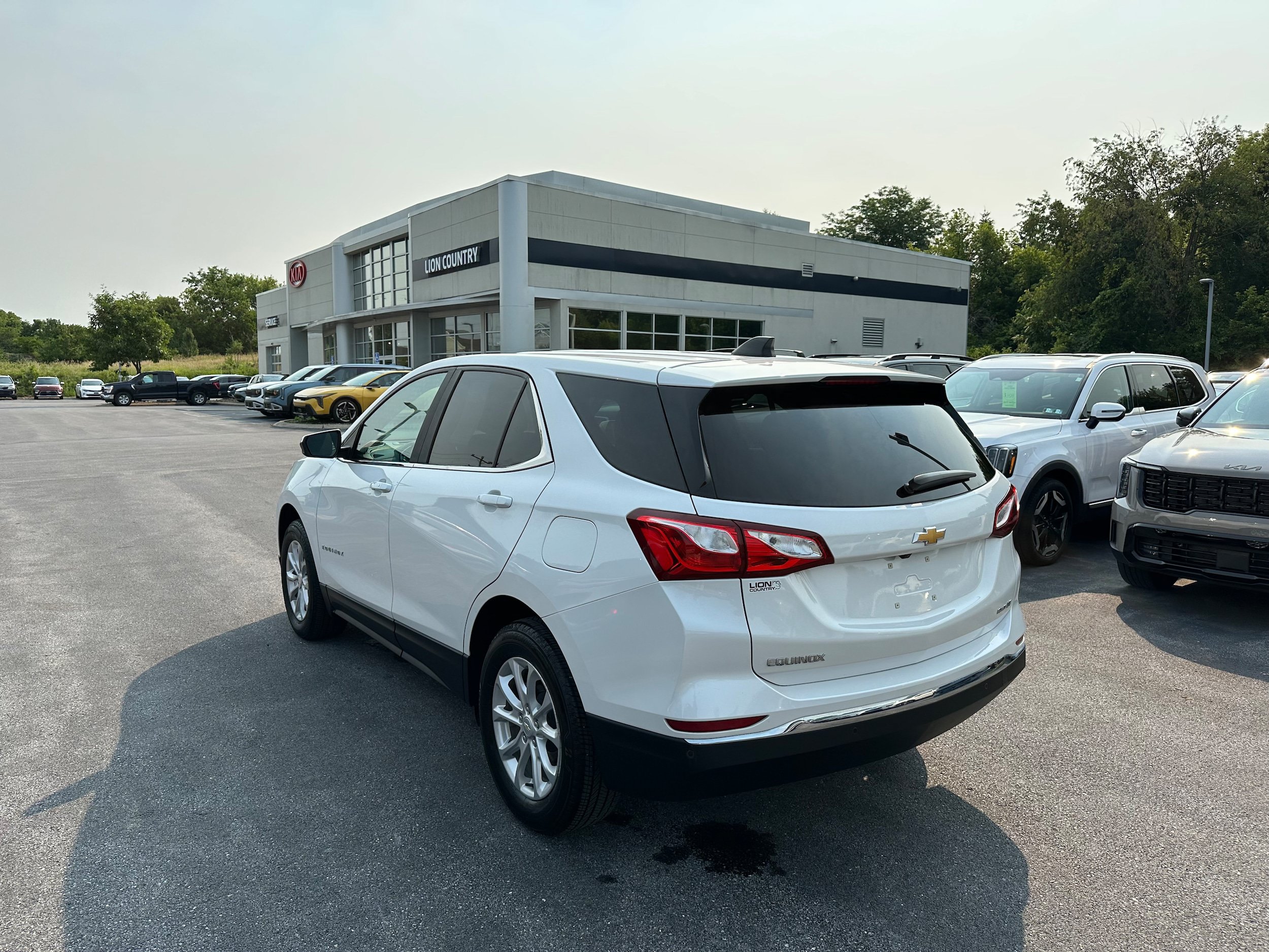 Used 2021 Chevrolet Equinox LT AWD/4WD image 7