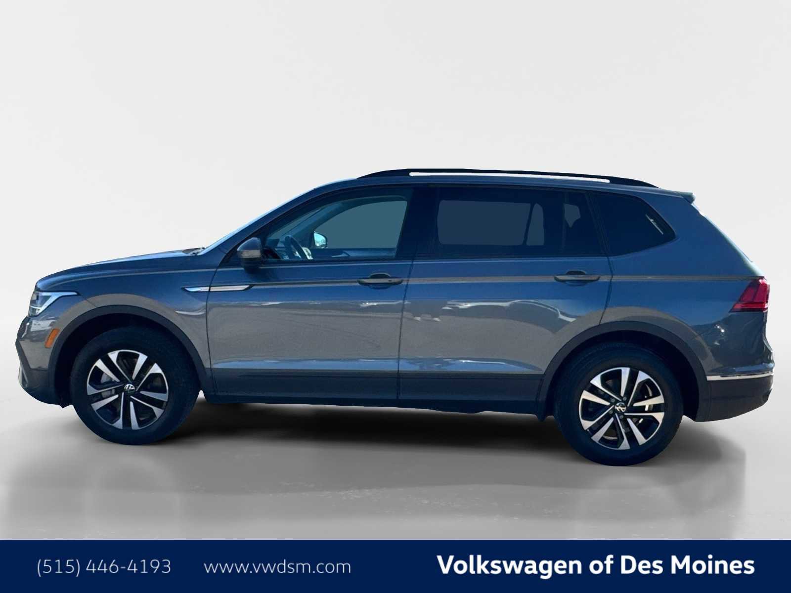 Used 2024 Volkswagen Tiguan S image 3