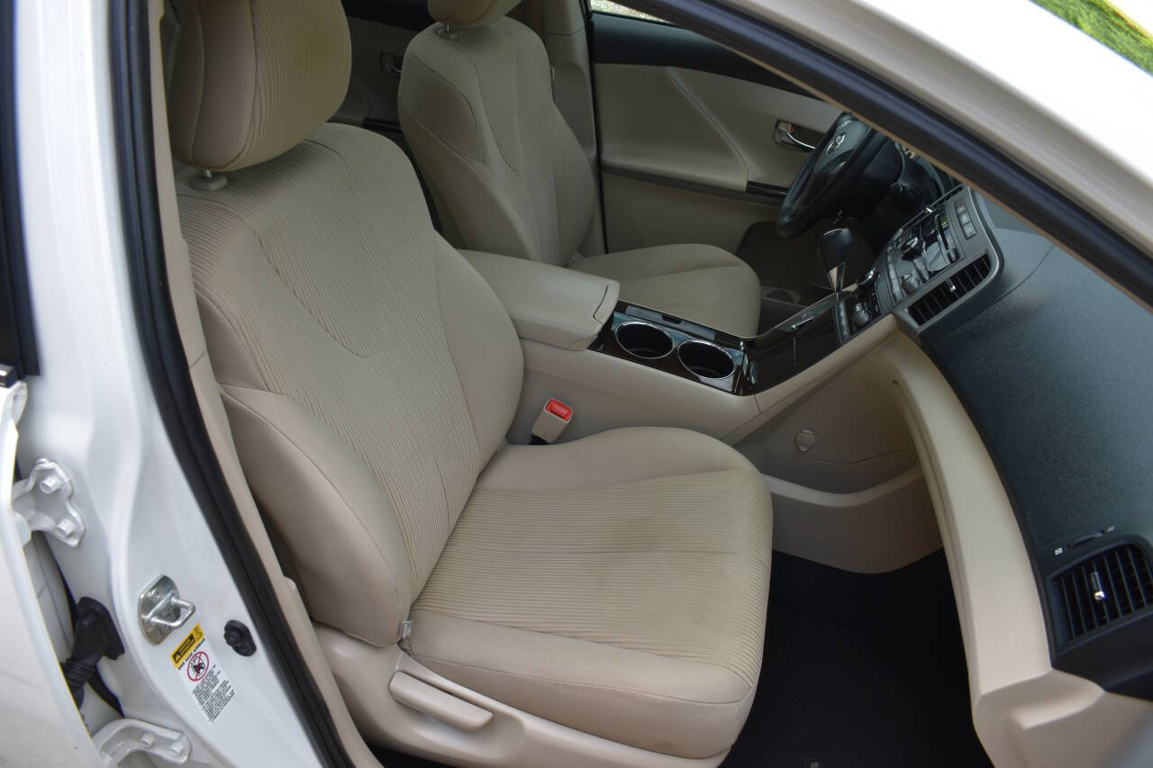 Used 2009 Toyota Venza AWD image 20
