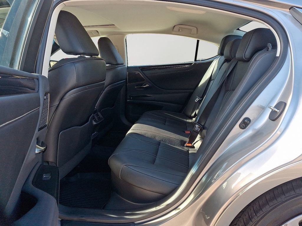 Used 2021 Lexus ES 300h w/ Accessory Package 2 image 8