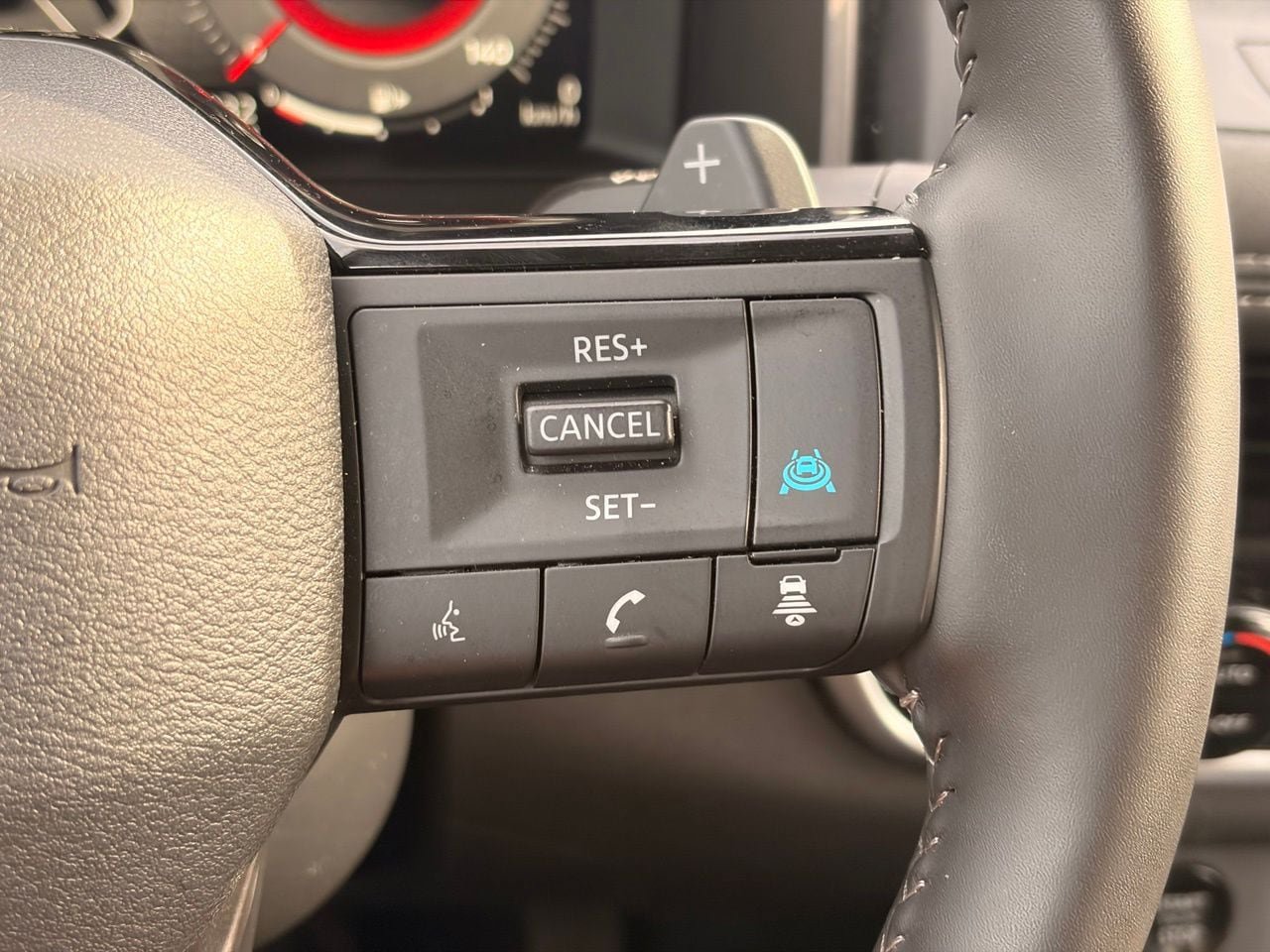 Certified 2026 Nissan Rogue SL FWD image 26