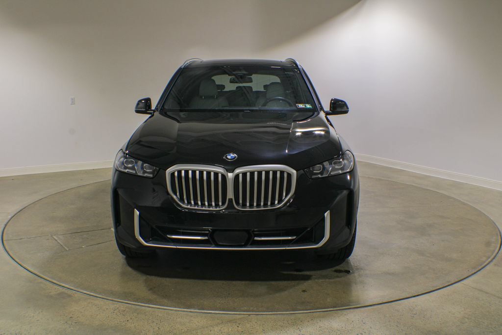 Used 2024 BMW X5 xDrive40i w/ Premium Package AWD/4WD image 9