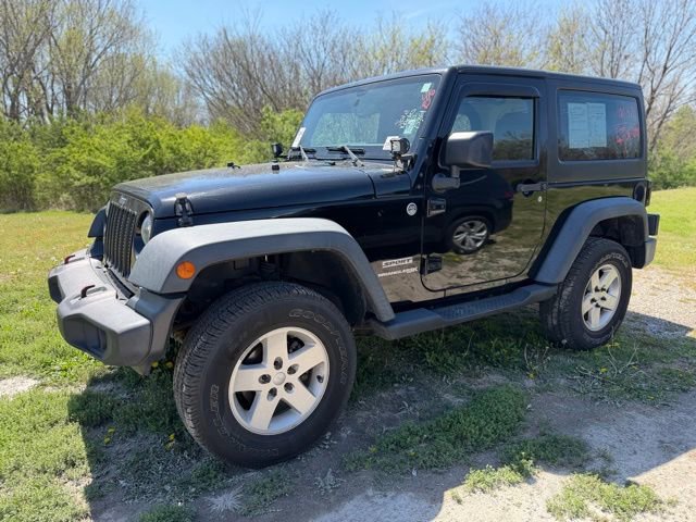 Used 2018 Jeep Wrangler Sport w/ Connectivity Group image 2