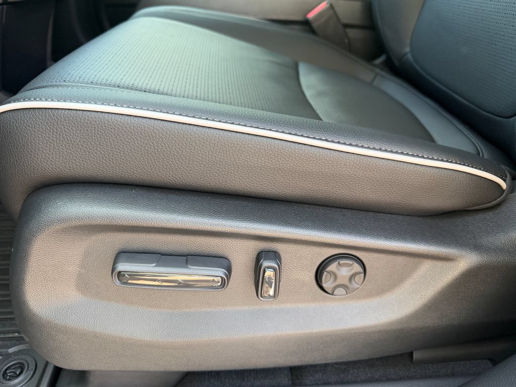 New 2026 Honda Odyssey Elite image 16