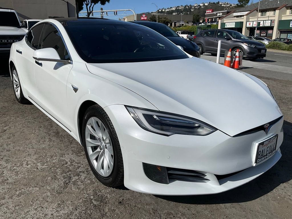 Used 2017 Tesla Model S 75 RWD image 68
