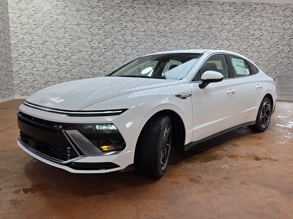 New 2026 Hyundai Sonata SEL image 3