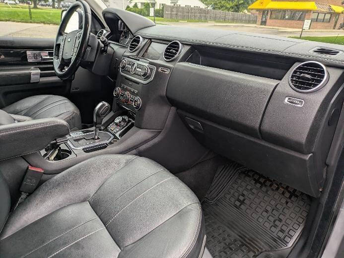 Used 2012 Land Rover LR4 HSE AWD/4WD image 14