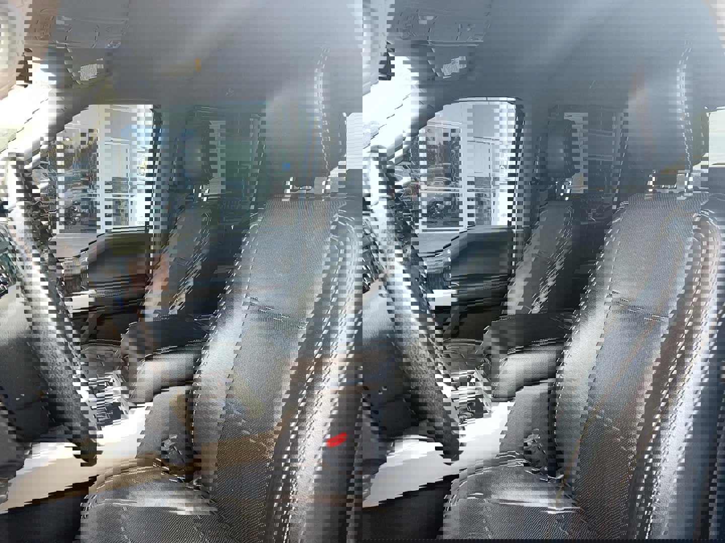 Used 2016 Ford F150 Lariat w/ Equipment Group 501A Mid image 12