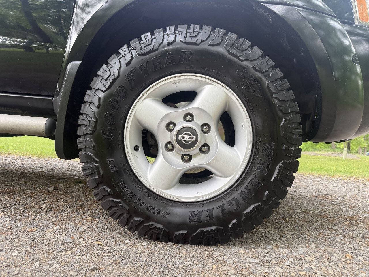Used 2002 Nissan Frontier SE AWD/4WD image 28
