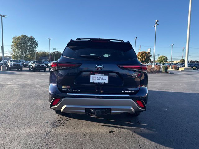 Used 2025 Toyota Highlander Platinum AWD/4WD image 6