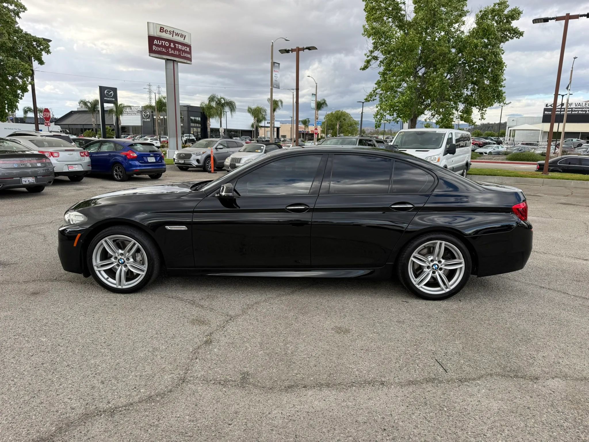 Used 2016 BMW 550i Sedan RWD image 6