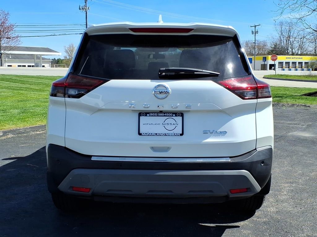 Used 2021 Nissan Rogue SV AWD/4WD image 4