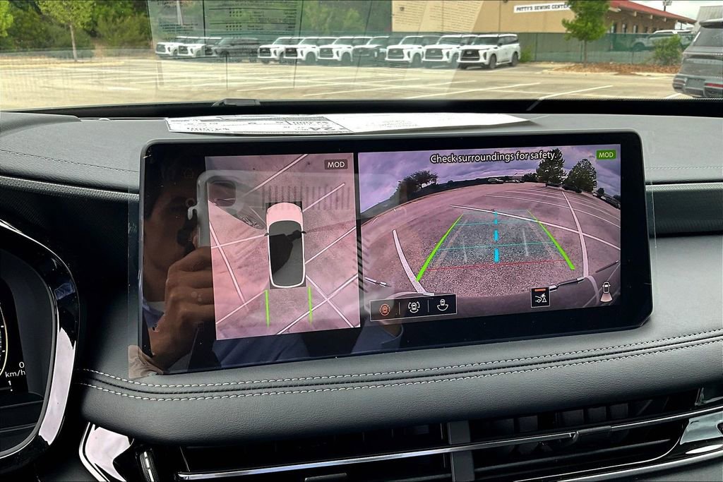 New 2026 INFINITI QX60 Luxe FWD image 31