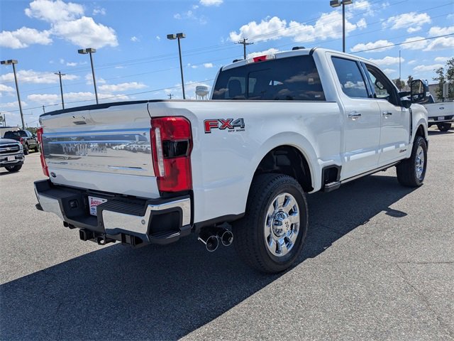New 2026 Ford F250 4x4 Crew Cab Super Duty image 4