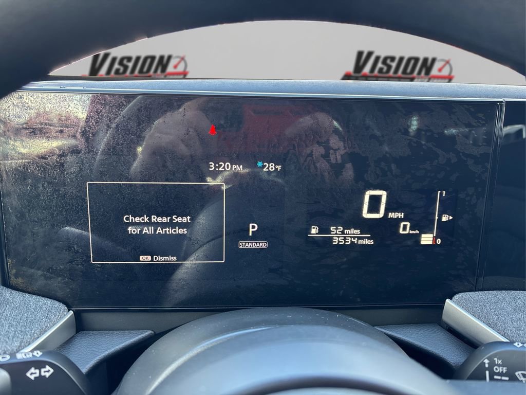 Certified 2025 Nissan Kicks SV image 31