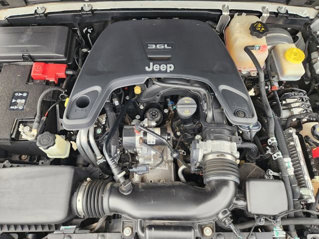 Certified 2021 Jeep Wrangler Unlimited Sport image 32