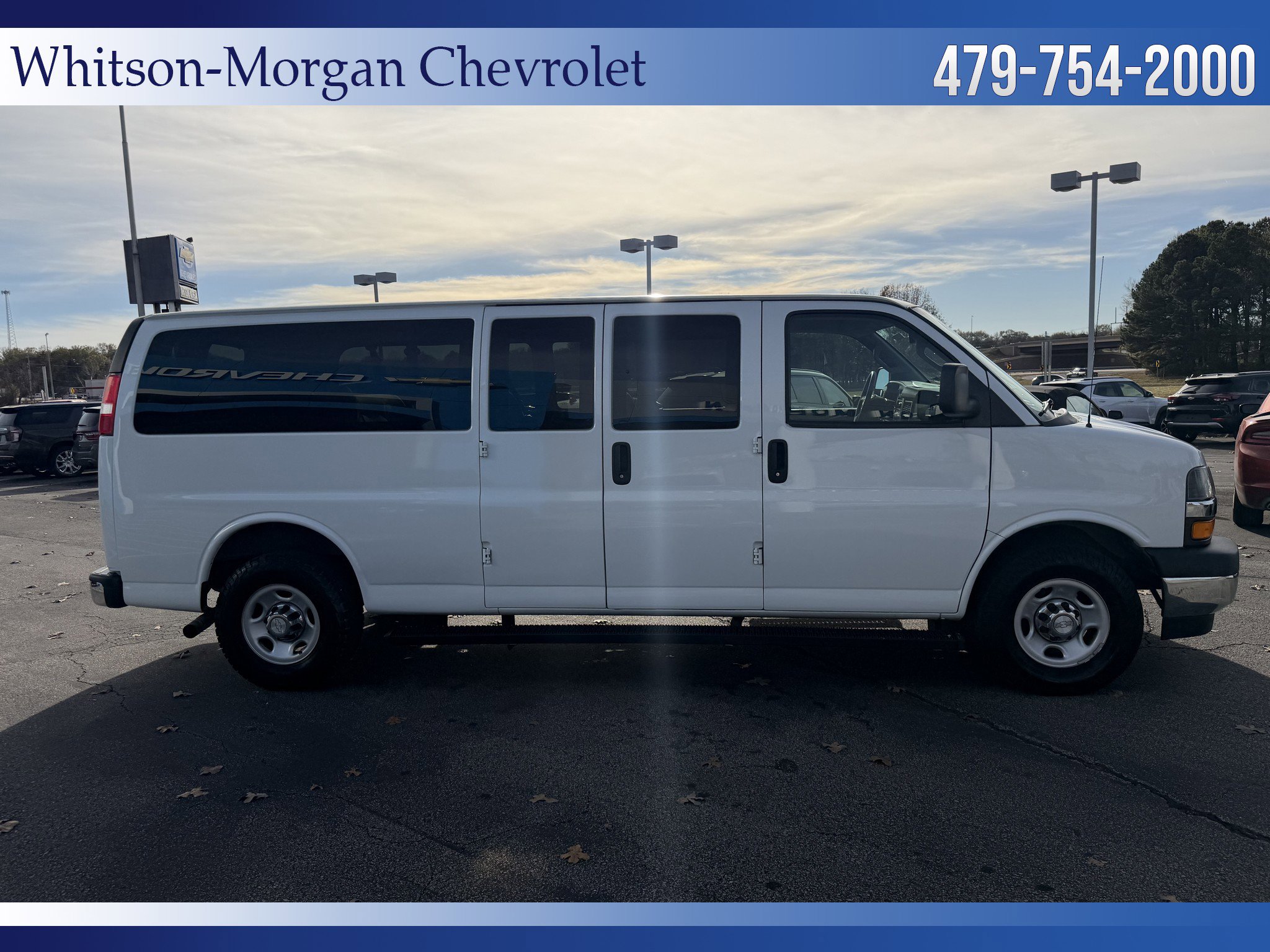 Used 2020 Chevrolet Express 3500 LT w/ LT Preferred Equipment Group image 4
