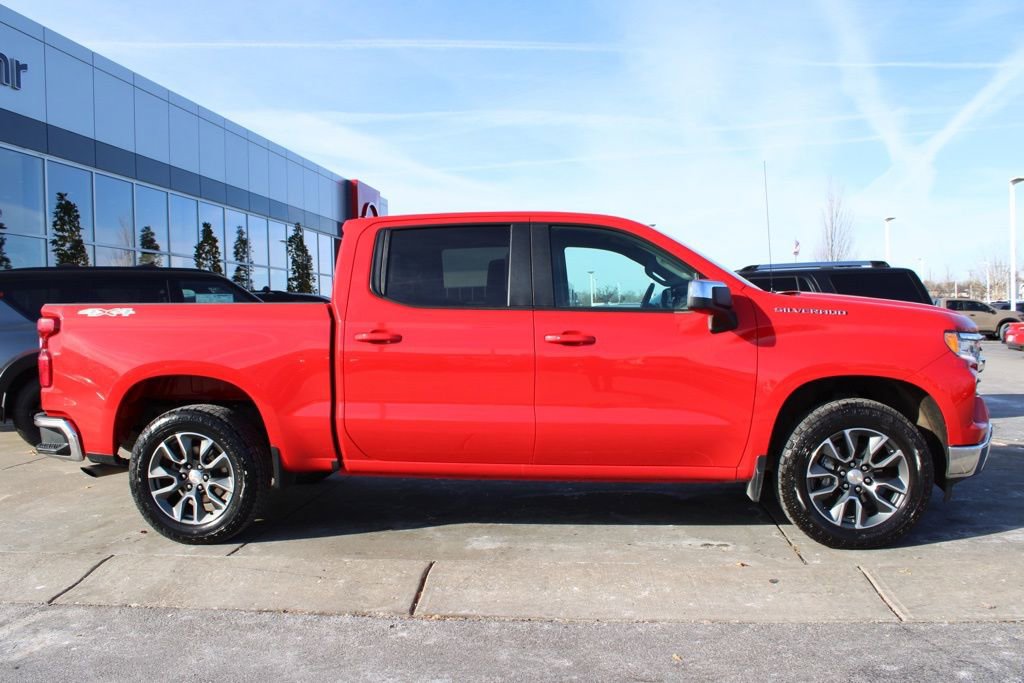 Used 2023 Chevrolet Silverado 1500 LT image 6