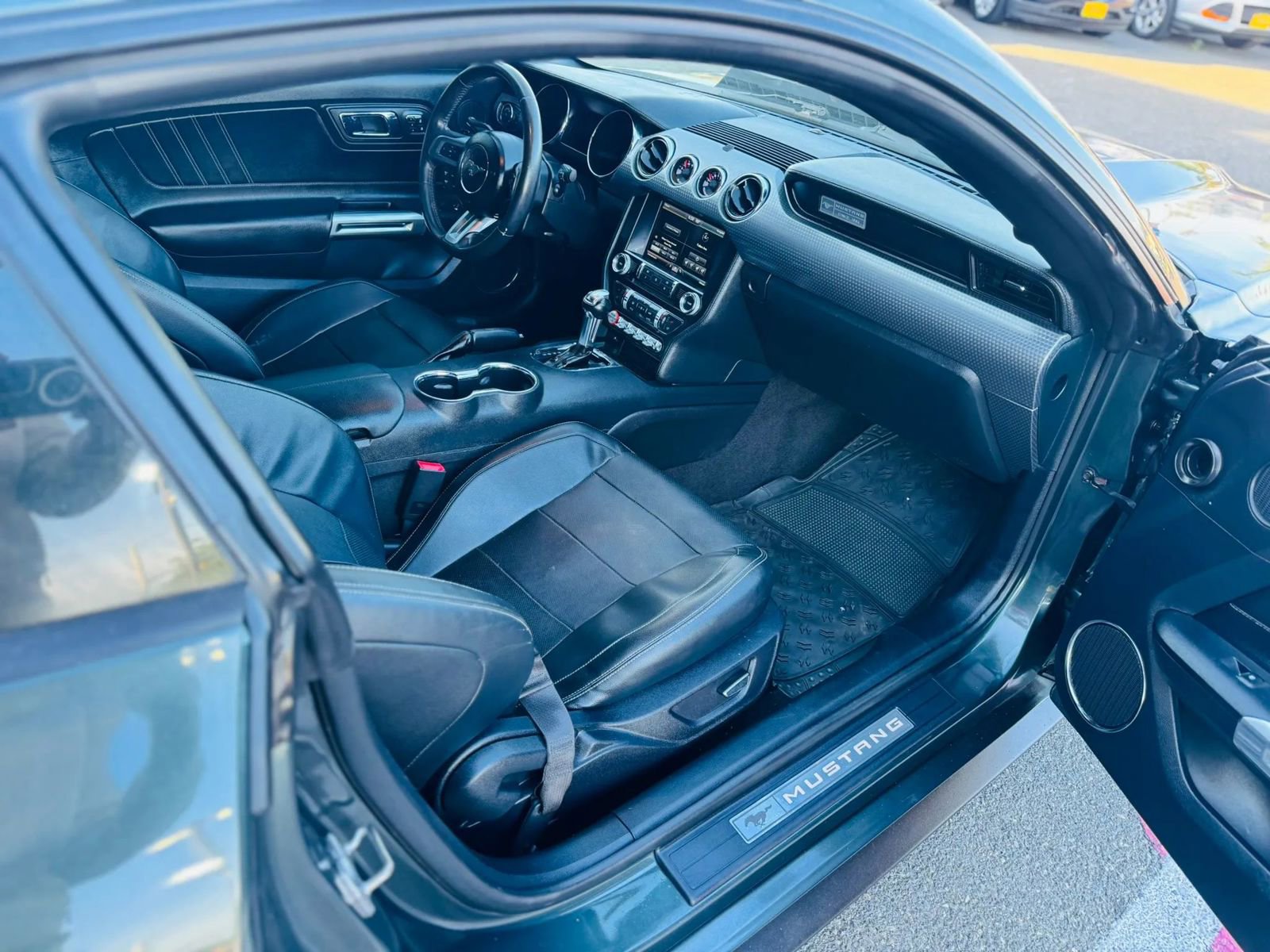 Used 2015 Ford Mustang Premium w/ Ecoboost Performance Package RWD image 11