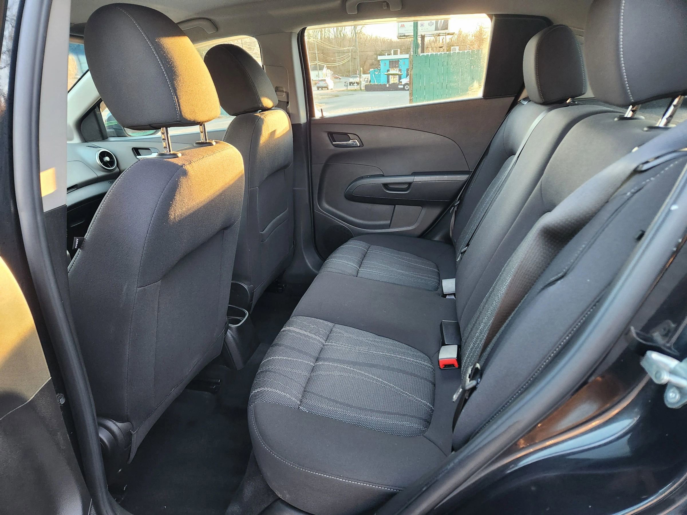 Used 2014 Chevrolet Sonic LT image 19