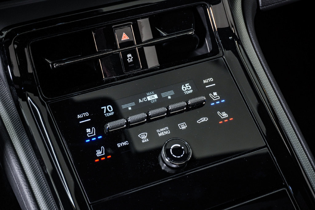 New 2026 Porsche Panamera 4 AWD/4WD image 24