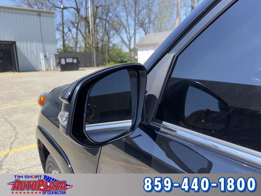 Used 2024 Toyota 4Runner Limited image 13