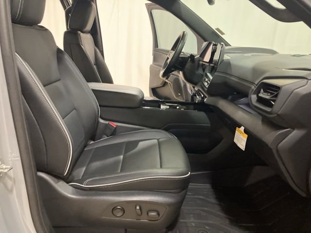 Used 2025 Chevrolet Silverado EV LT image 26
