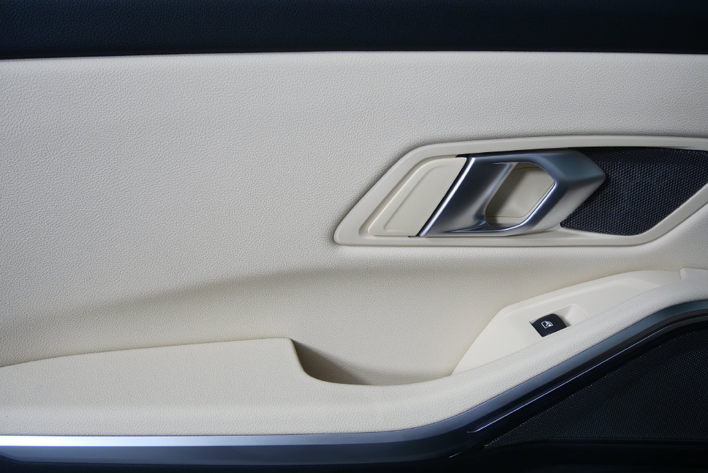 Used 2026 BMW 330i Sedan RWD image 14