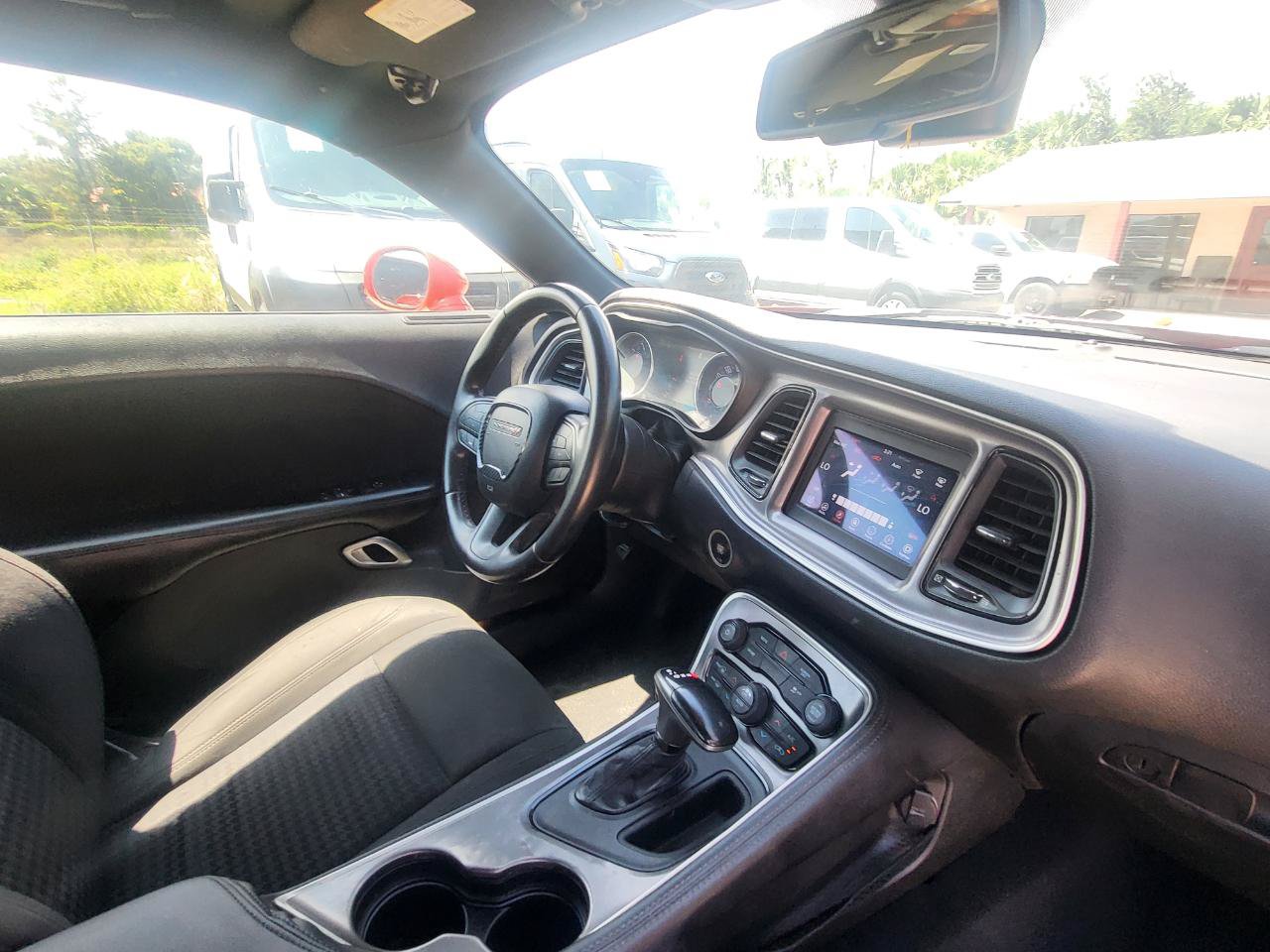 Used 2020 Dodge Challenger SXT RWD image 29