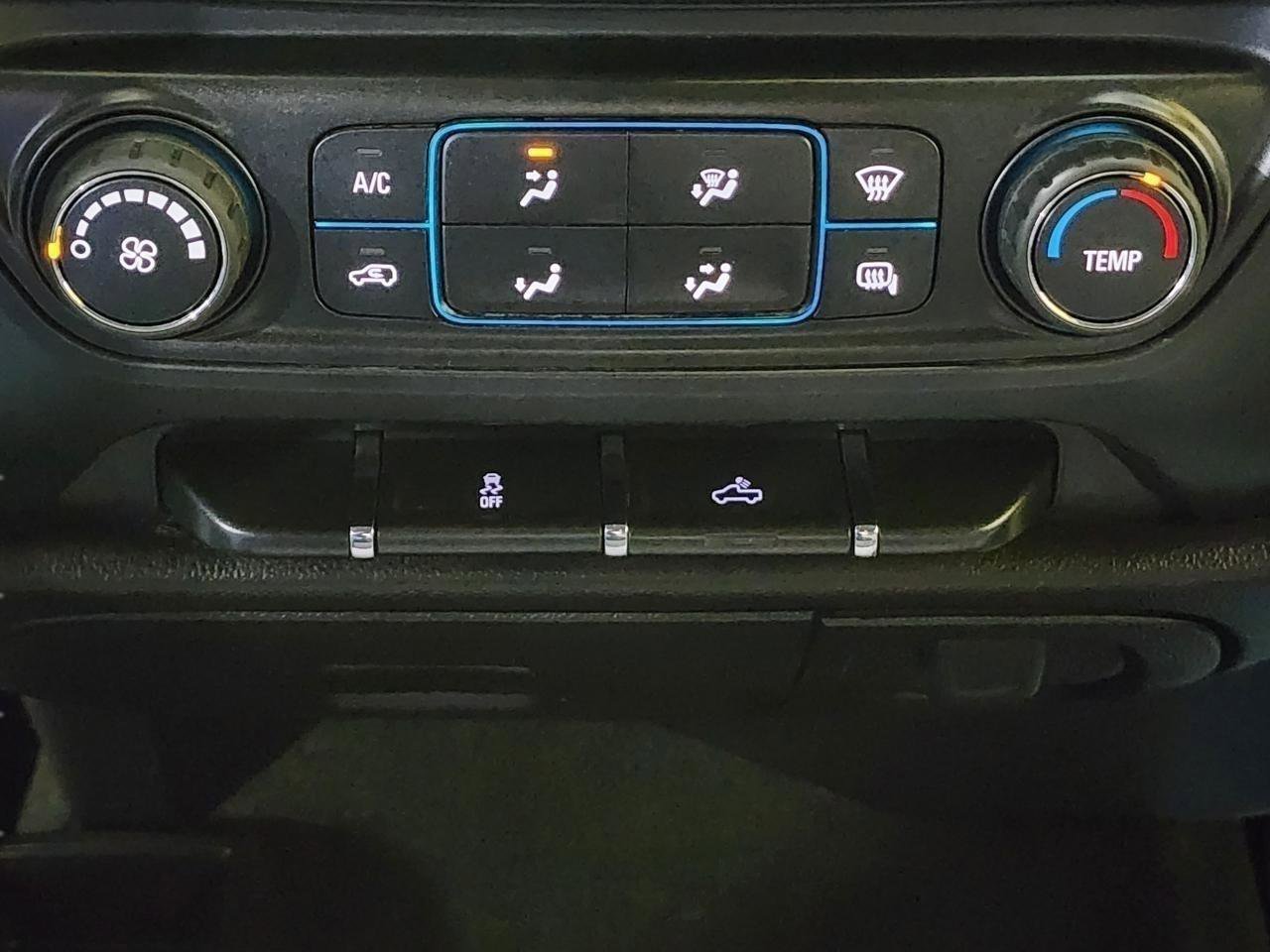 Used 2016 Chevrolet Silverado 1500 W/T w/ WT Convenience Package AWD/4WD image 22