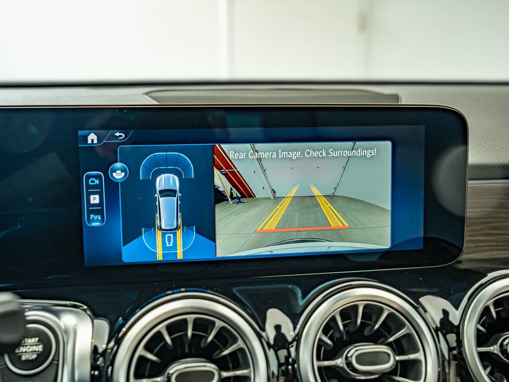 Certified 2026 Mercedes-Benz GLB 250 4MATIC image 27