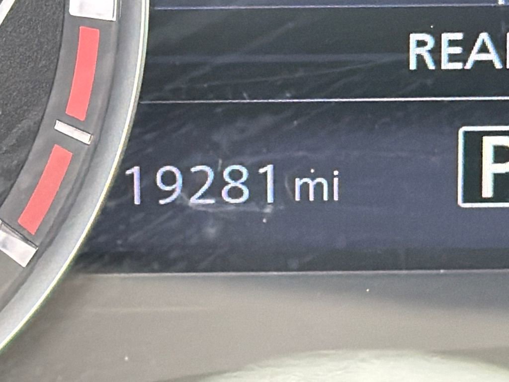 Used 2024 Nissan Frontier SV w/ SV Convenience Package image 24